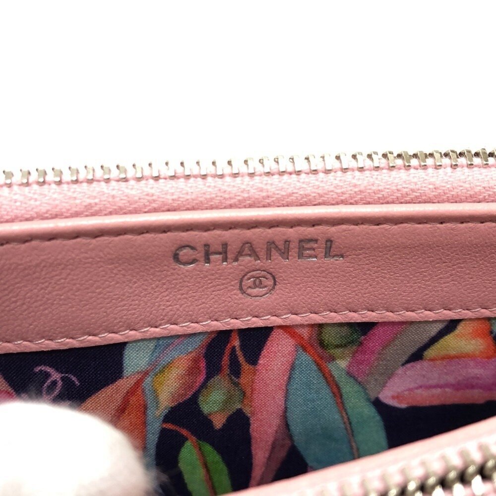 CHANEL Authentic Pink Lambskin Leather Logo Wallet - Picture 13 of 16